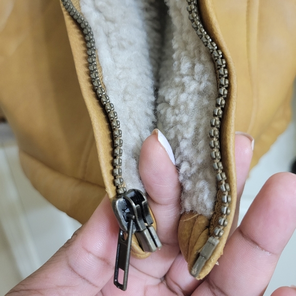 EUC Mens Vegan Shearling Jacket - Picture 4 of 6